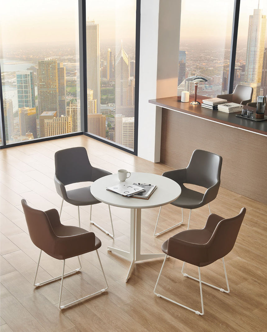 MORA CASTOR - Designer Chair