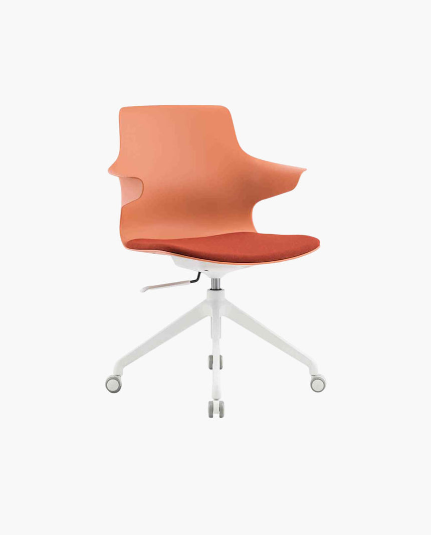 JACAKO - Designer Meeting Chair