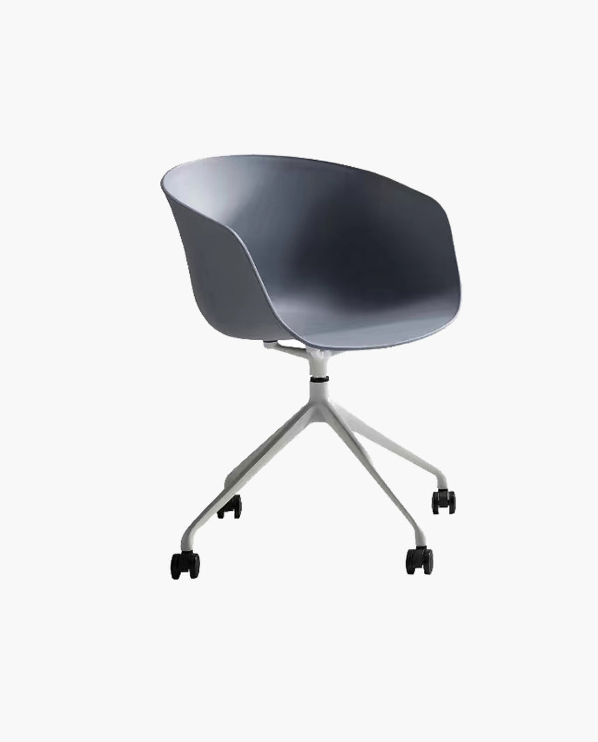 BRACE - Designer PP Meeting Chair